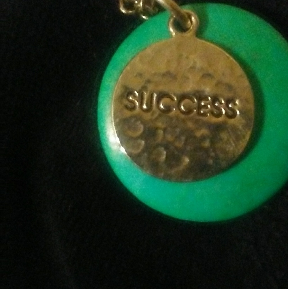 Necklace - Picture 2 of 3